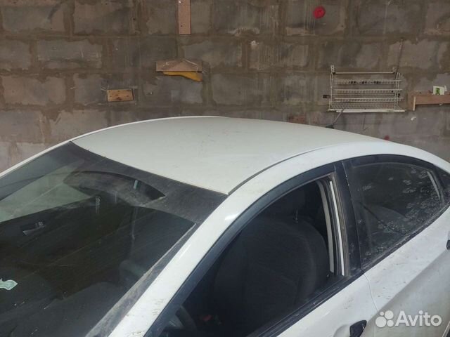 Hyundai Solaris 1 седан крыша со стойками