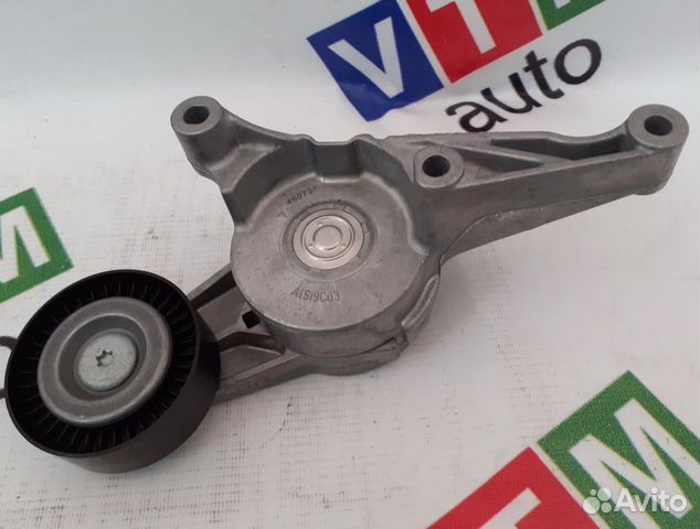 Натяжной ролик генератора и помпы для Nissan Qashq