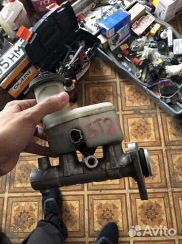 Цилиндр главный тормозной Toyota Corona Premio