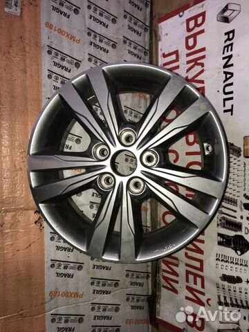 Hyundai Elantra 2016 диск литой