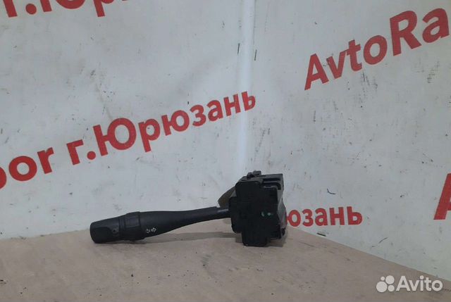 Подрулевой переключатель поворотов Nissan Presage