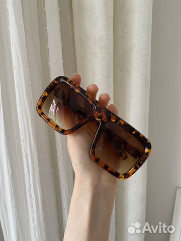 Солнцезащитные очки