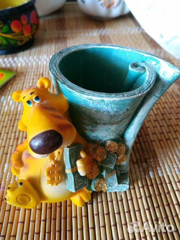 Статуэтки и фигурки