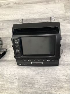 Центральная консоль LC200 с дисплеем и управлением