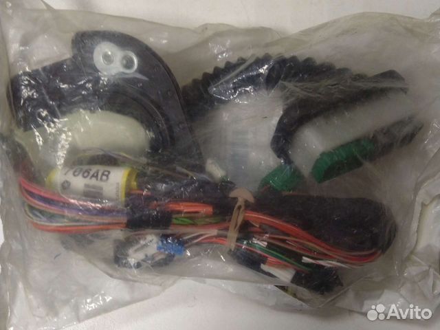 Chrysler Grand Voyager RT 2011+ проводка двери лев