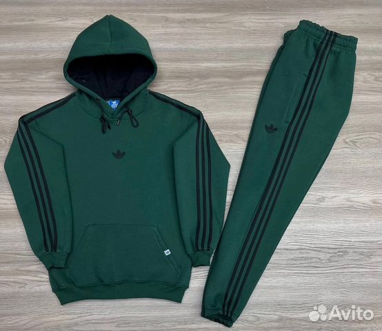 Спортивный костюм adidas флисовый