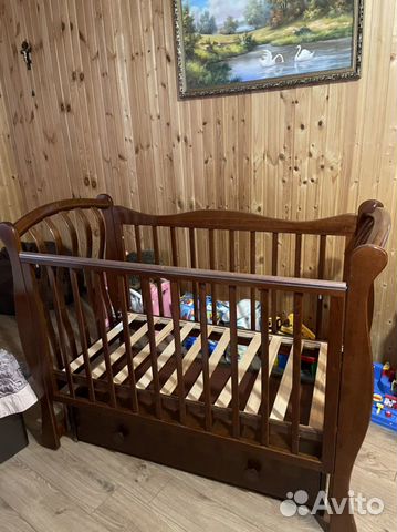 Детская кроватка с продольным маятником Лель