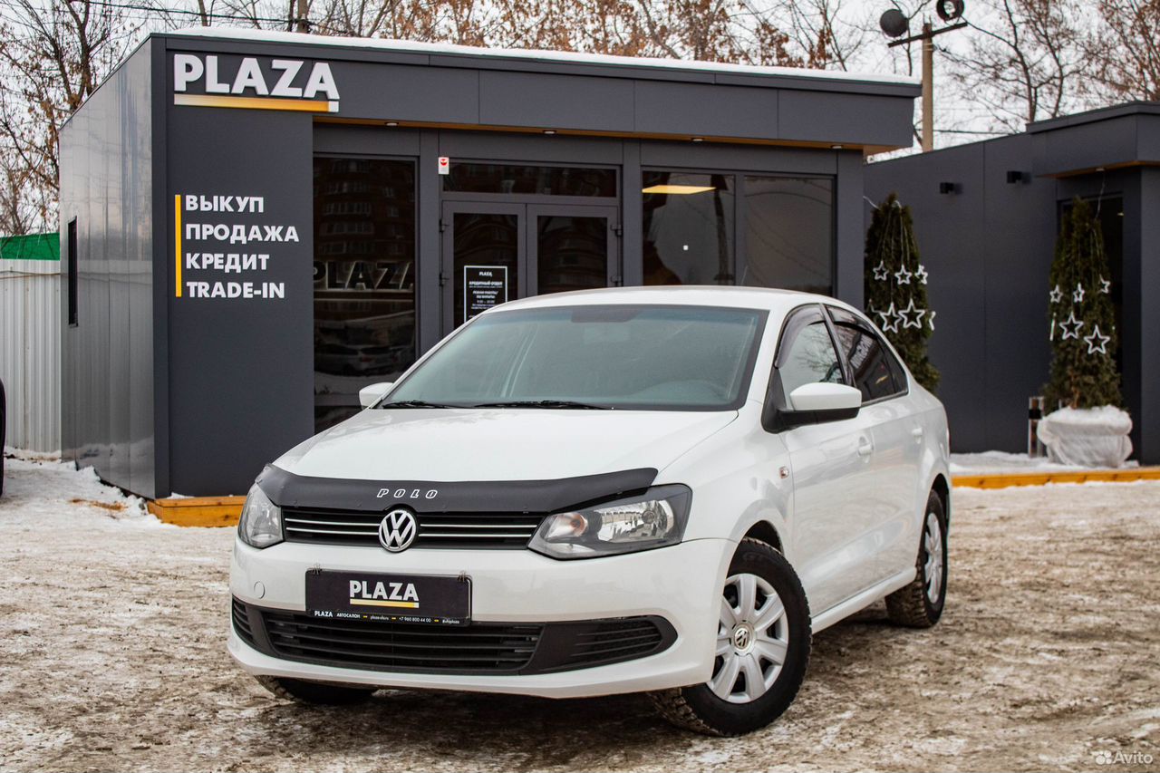 Polo derby vento ind. Фольксваген поло серебристый ljhtcn. Фольксваген поло серебристый новый кузов. Пороги VW Polo серебристые. Фольксваген поло серебристого цвета заставка