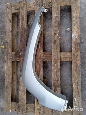 Расширитель переднего правого крыла Toyota Land Cr