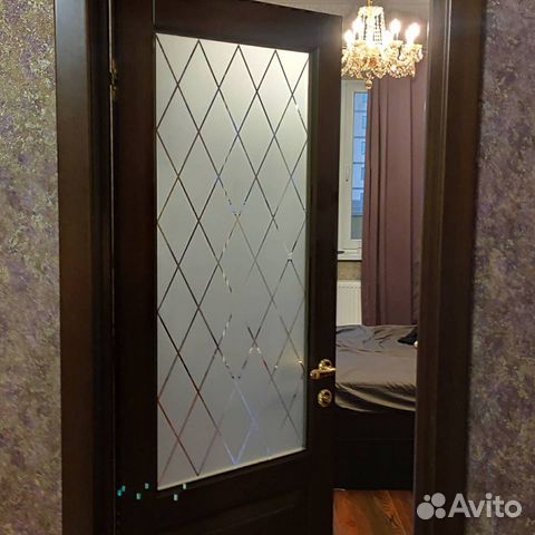 Замена стекла в межкомнатных дверях