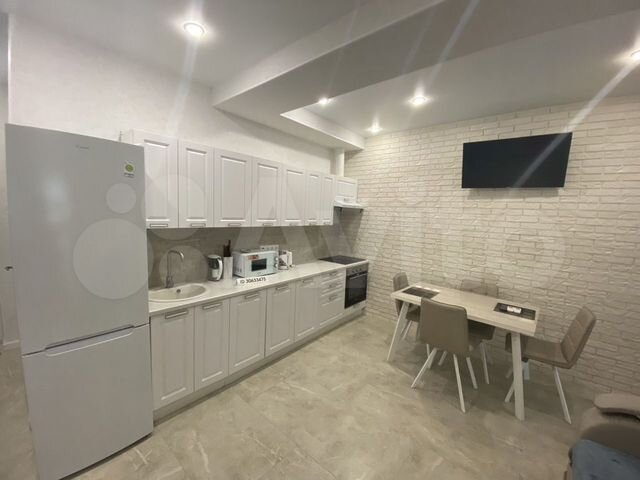 2-к. квартира, 57 м², 9/20 эт.