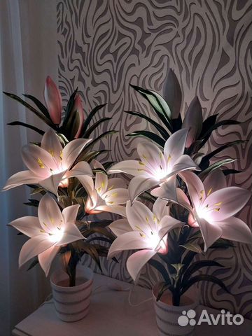 Светильник Лилия