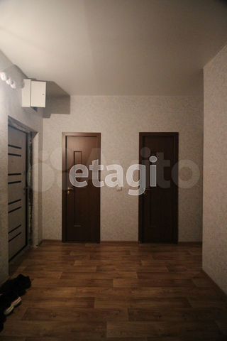 2-к. квартира, 58 м², 6/6 эт.