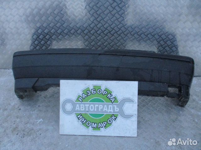 Задний бампер Volkswagen Golf 3 92г