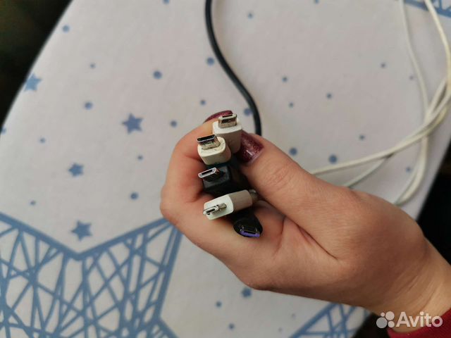 Провода Микро-USB(7 x 2 мм) и стандартный USB