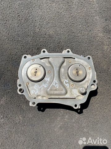 Крышка передняя гбц Mercedes w166 6.3 AMG