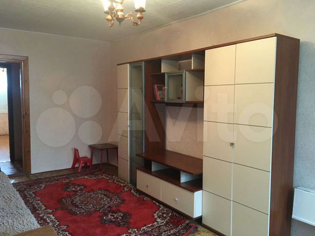 3-к. квартира, 60 м², 2/5 эт.