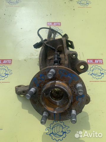 Кулак поворотный правый Ford Focus 2