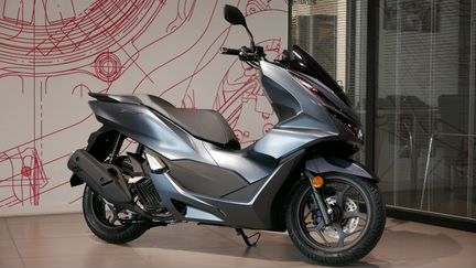 Скутер Honda PCX125