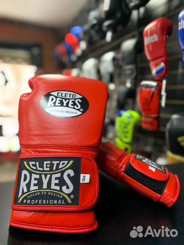 Боксерские перчатки Cleto Reyes Red