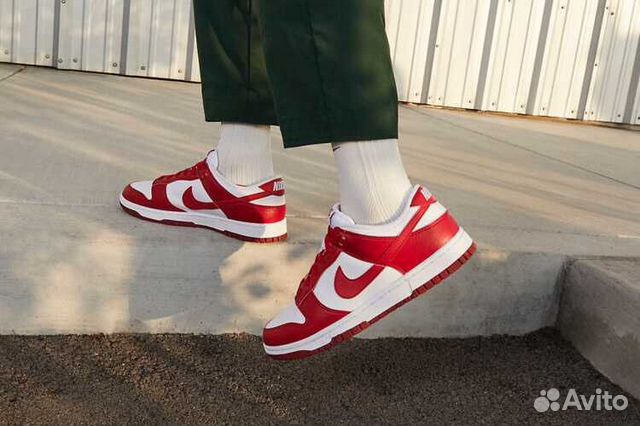 Nike dunk low next nature red (original)