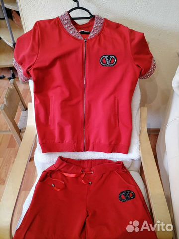 Костюм спортивный