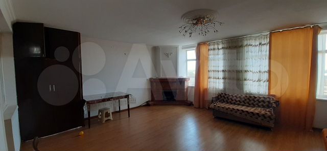 4-к. квартира, 78 м², 2/5 эт.