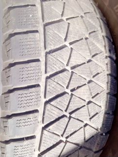 Bridgestone Blizzak DM-V2 285/60 R18 116R