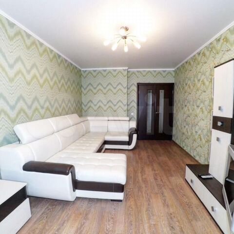 2-к. квартира, 60 м², 5/10 эт.