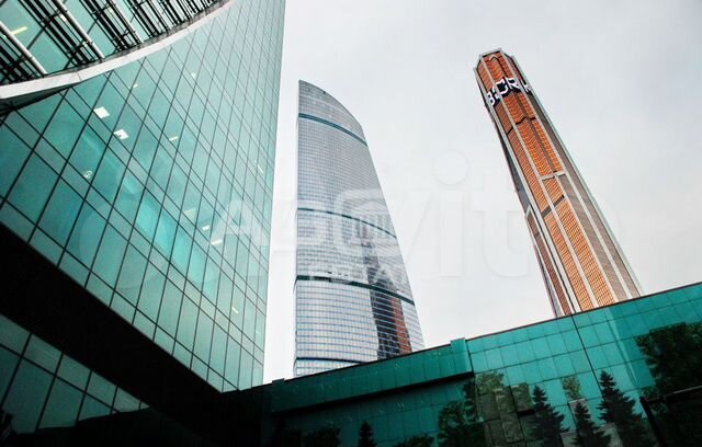 380 м2/Продажа торгового помещения в Башне 