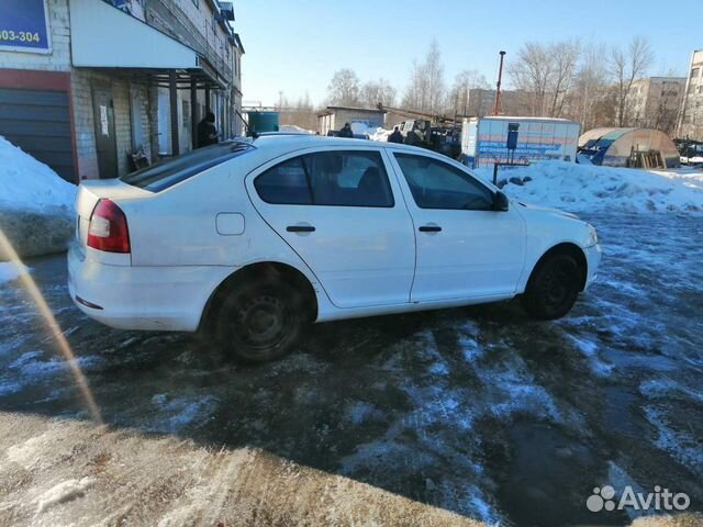 Запчасти Б/У Skoda Octavia лифтбек 1.6 BSE (1Z A5)
