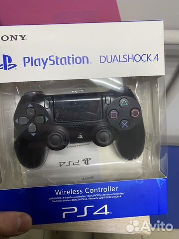 Новый геймпад DualShock4 в черном цвете