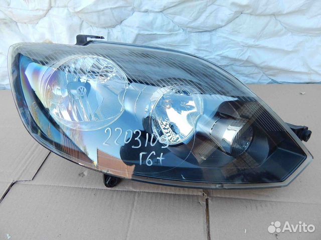 Фара правая Volkswagen Golf Plus 2 поколение (2009