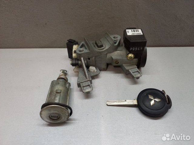 Замок зажигания Mitsubishi Colt 2008