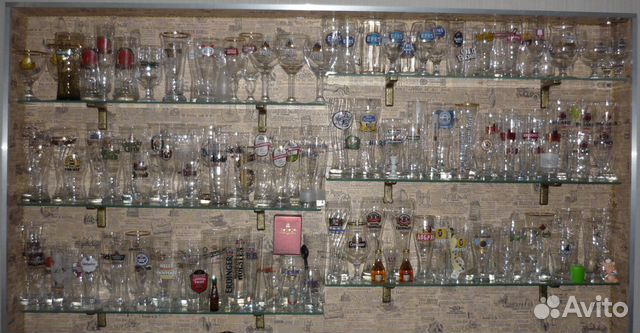 Коллекция пивных кружек и стаканов