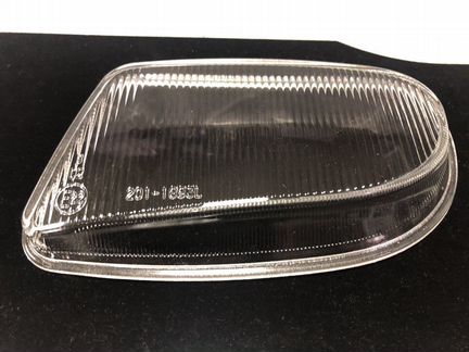 Стекло противотуманок Мерседес W210