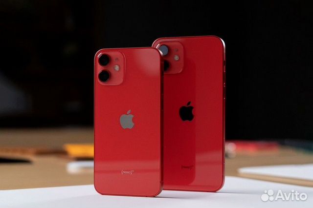Айфон 12 мини фото красный