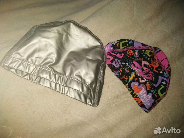 Шапочки для плавания