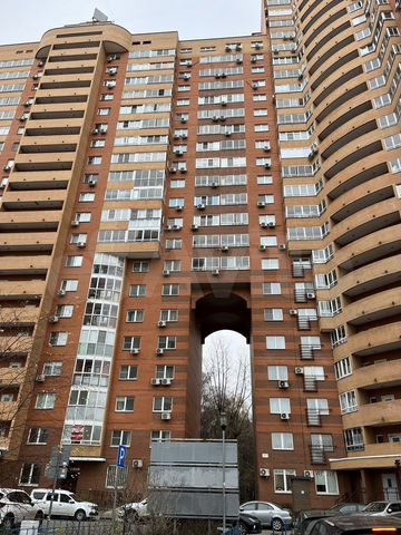 2-к. квартира, 80 м², 11/20 эт.