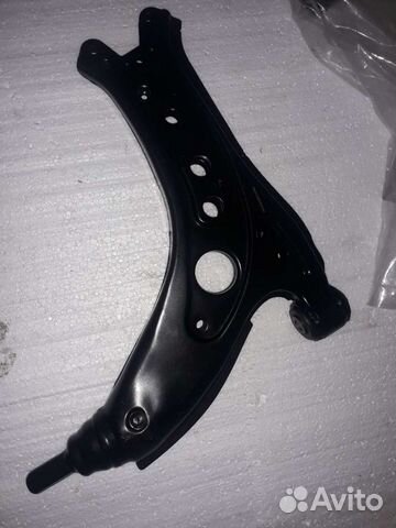 Рычаг, передней подвески на Шкода Фабиа 1