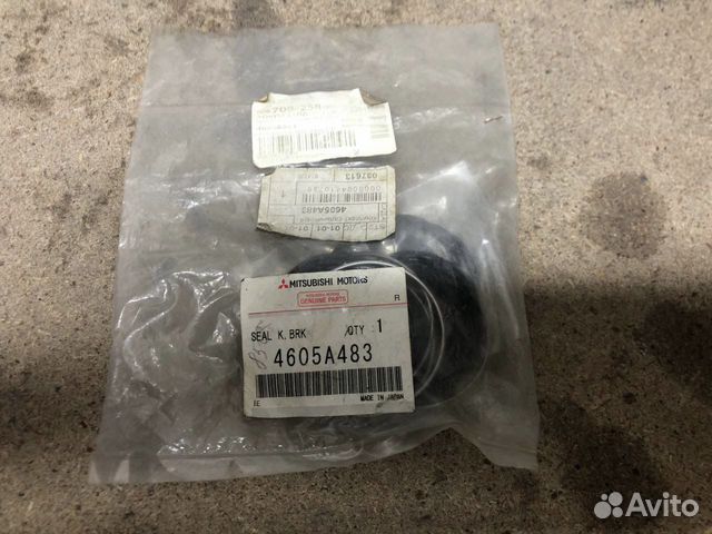 Ремкомплект переднего суппорта Mitsubishi Pajero