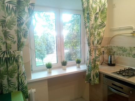 2-к. квартира, 43 м², 3/4 эт.