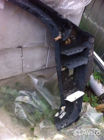 Стойка передняя левая Land Rover freelander