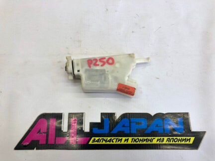 Замок лючка бензобака задний Nissan Murano PZ50