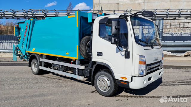 Мусоровоз с задней загрузкой 8м3 на шасси JAC
