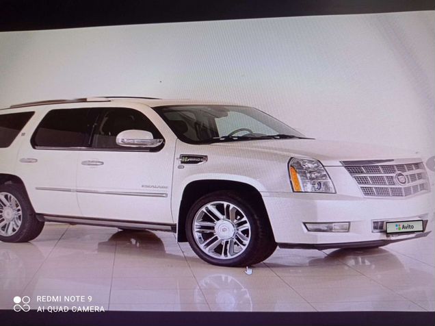 Cadillac Escalade gmt900