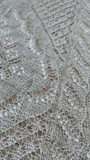 Палантин ручной работы