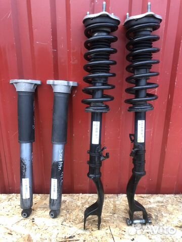 Амортизатор передний задний мерседес глц 2018год