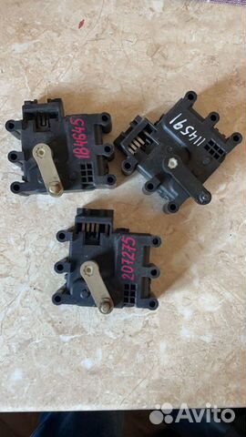 Моторчик заслонки отопителя Mazda 3 Bl 2009-2012