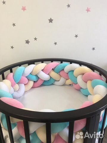 Бортик - косичка из 5-и плетений в кроватку